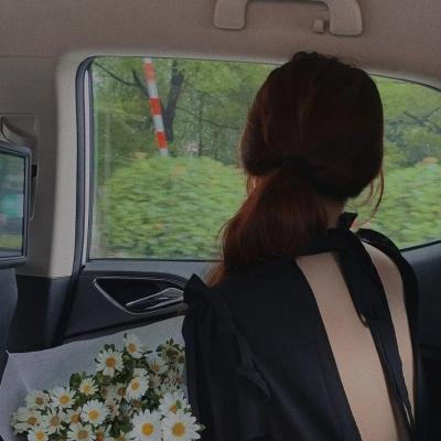 艾莉莎与玛榭拉